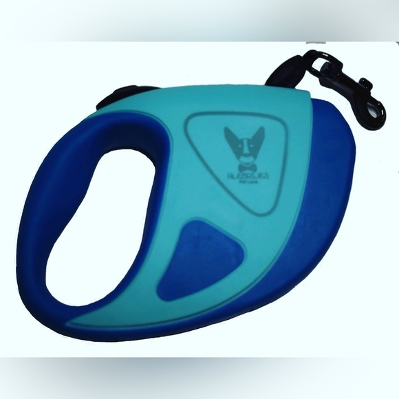 Retractable Dog Leash with LED Flashlight - Picture 9 of 9